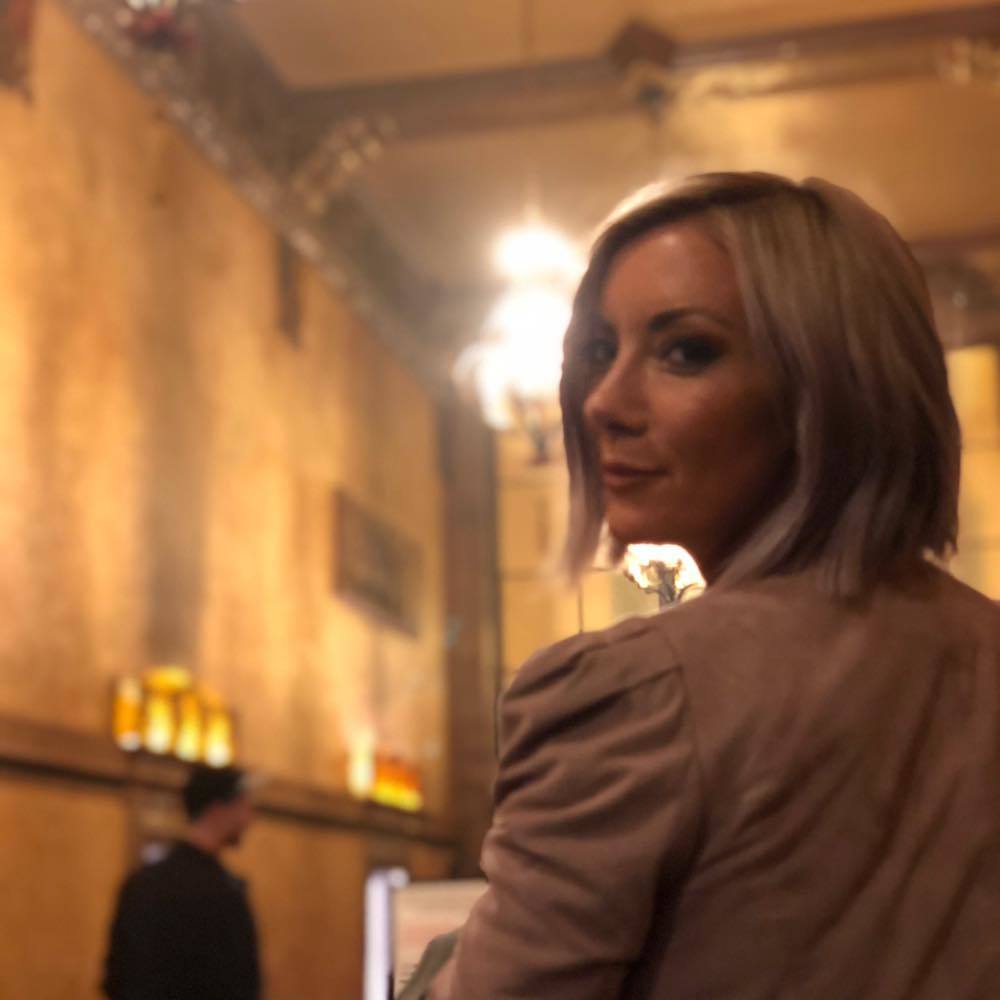 Meet your Posher, Ashley
